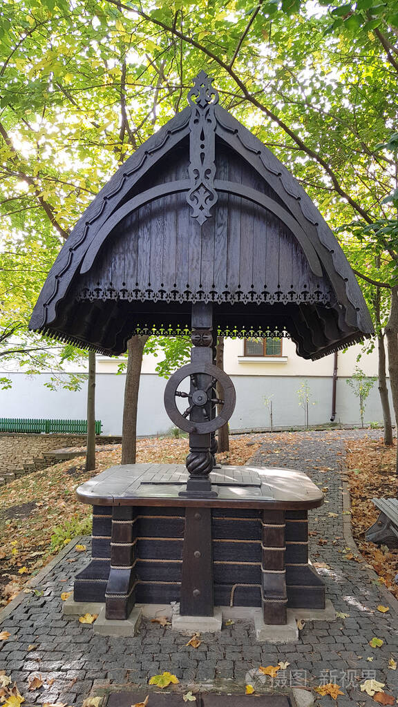 木制框架井一种用于水生产的水工建筑物