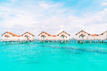 美丽的马尔代夫热带度假酒店图片