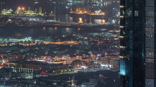 迪拜市中心至港口夜景鸟瞰图图片