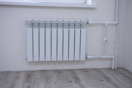 室内供暖系统的维修概念.照片