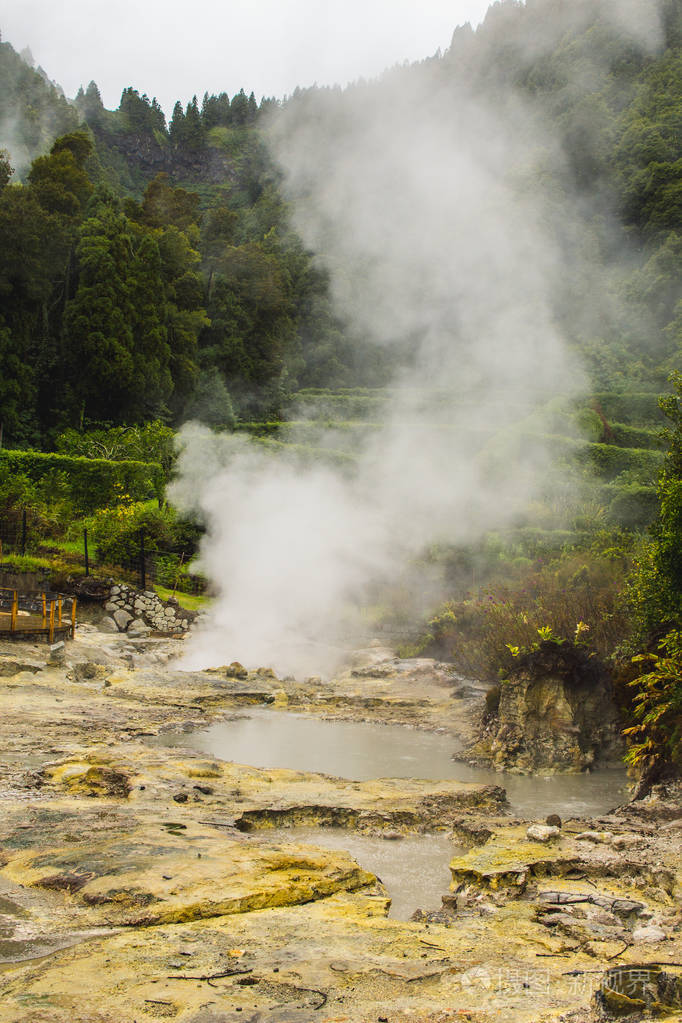 葡萄牙亚速尔群岛Sao Miguel熔炉村的地热活动