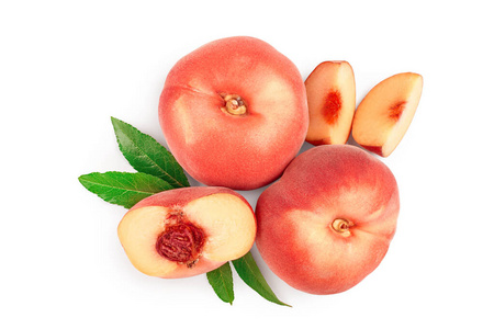 成熟的中国扁桃果实,半叶,白色背景.俯视图.平铺照片