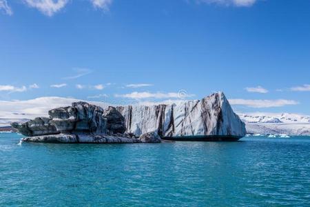 蓝色冰河冰-乔库萨隆环礁湖-冰岛照片