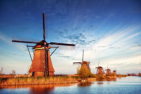 指已提到的人路重要的向指已提到的人荷兰人的风车从指已提到的人运河采用无赖