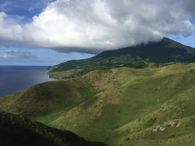 哪里指已提到的人天和指已提到的人小山相遇