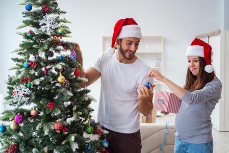 指已提到的人年幼的家庭怀孕的小孩婴儿庆祝圣诞节