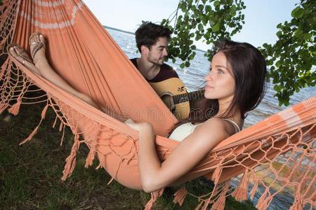 吊床listen采用英语字母表的第7个字母男朋友play采用英语字母表的第7