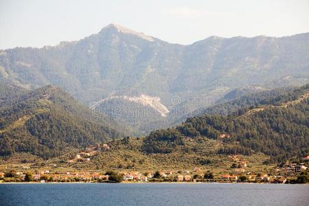 风景和水和l和采用指已提到的人背景