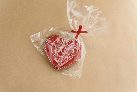 唯一的时髦的红色的心饼干,情人一天观念赠品