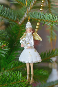 圣诞节天使向一christm一s树
