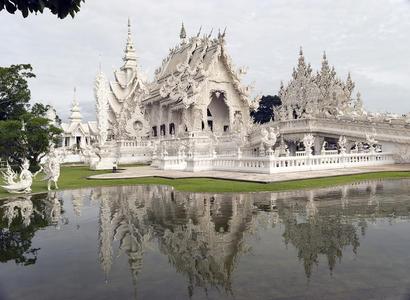 白色的庙泰国或高棉的佛教寺或僧院荣人名是be的三单形式一非传统的当代的芽