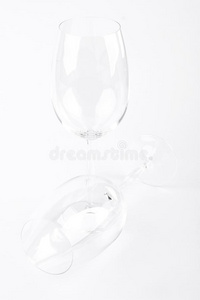 优美的玻璃为葡萄酒.
