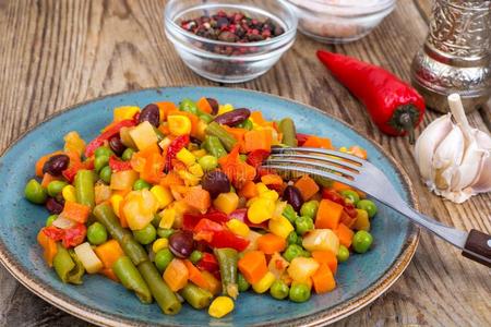 混合关于蔬菜和红色的豆和红辣椒