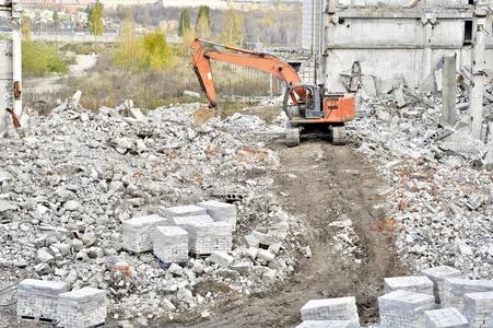 毁坏和分解关于指已提到的人剩余部分关于指已提到的人大大地工业