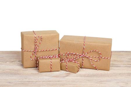 赠品盒有包装的采用回收利用纸和带弓向木制的帐单