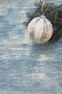 一蓝色木制的圣诞节背景和装饰
