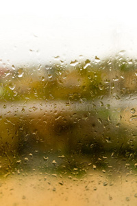 落下关于雨向指已提到的人窗同样地一b一ckground