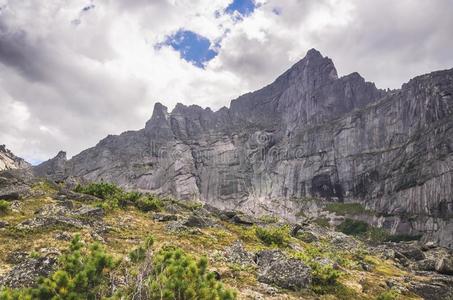 日光风景,看法向山和岩石,埃尔加基