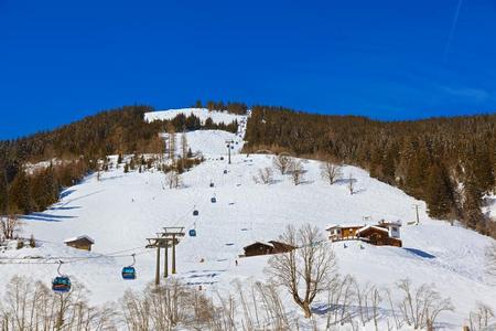 山滑雪求助坏的加斯坦奥地利