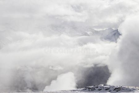 看法关于alkalitre在edlipopolysaccharide碱处理的脂多糖在Mayrh关于en滑雪求助