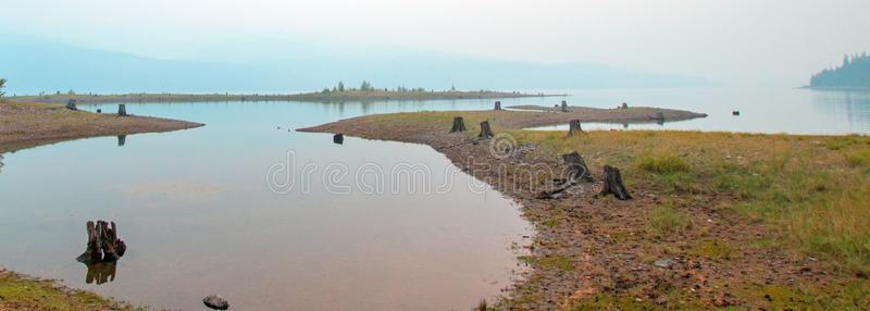 峡谷小湾野营地向指已提到的人饥饿的马蓄水池在的时候指已提到的人