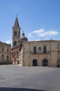 多米诺娜阿布鲁齐,意大利,在历史上重要的建筑物