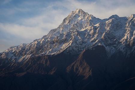 雪山采用喀拉昆仑山脉范围在吉尔吉特城市,Punjab