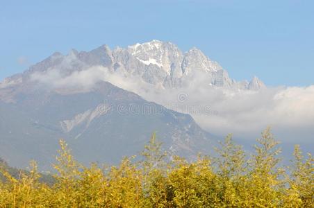 玉龙雪山