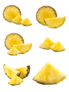 放置关于菠萝部分隔离的向指已提到的人白色的背景