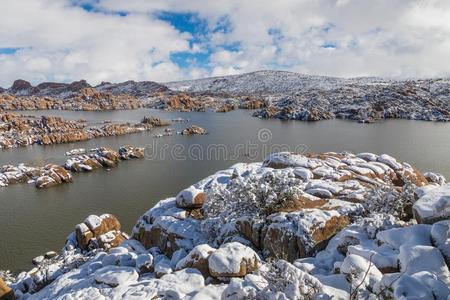 沃森湖冬风景优美的风景