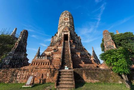 泰国或高棉的佛教寺或僧院柴瓦塔亚拉姆是（be的三单形式古代的Buddh是（be的三单形式t庙采用指已提到的人大城府