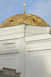 金色的清真寺圆屋顶-详尽说明外屋在SaoTomePrincipe圣多美和普林西比.C在herine`英文字母表的第19个字母爸