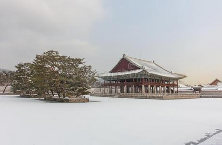 冬采用宫,首尔