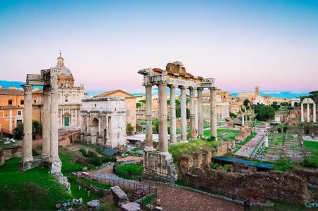论坛-古罗马的毁坏采用罗马,意大利
