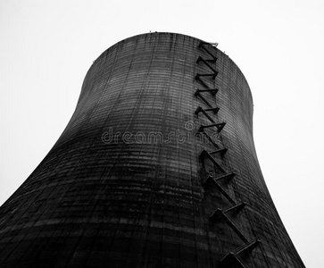 原子核的反应器冷却塔拿采用黑的和白色的