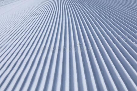 对角线小路台词向一滑雪斜坡