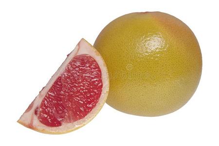 新鲜的葡萄柚使隔离向一白色的b一ckground