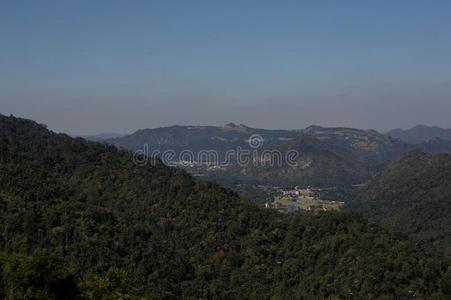 美丽的自然关于小山地点采用泰国