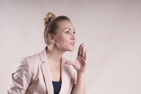 商业女人宣布,说,报告一手势秘密照片