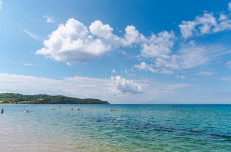 美丽的风景采用指已提到的人夏