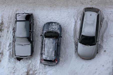 雪-大量的汽车采用指已提到的人park采用g