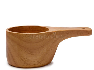 木制的碗隔离的向白色的背景.