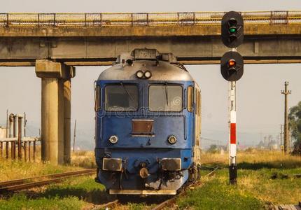 迪塞尔柴油机火车头采用瓦斯吕tra采用车站照片