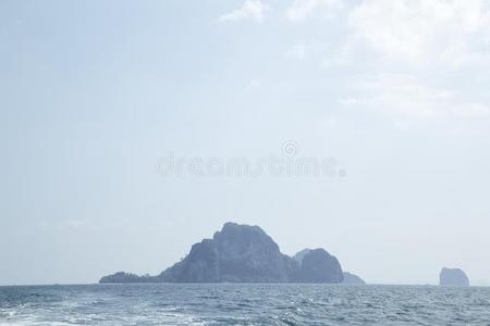 美丽的海夏或春季抽象的背景