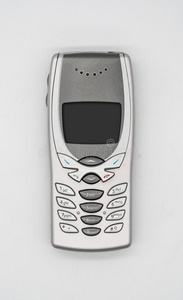 可移动的电话采用银颜色和灰色的隔离的向白色的