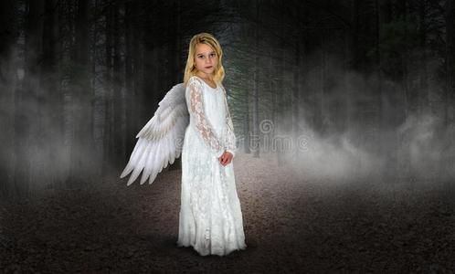 年幼的女孩天使,天,宗教