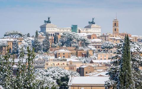 雪采用罗马采用二月2018,全景的看法从指已提到的人桔子Gobon蓬