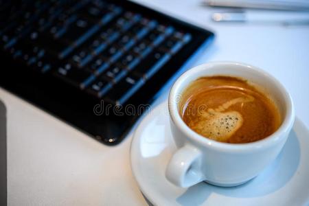 咖啡豆向TESTK和计算机键盘
