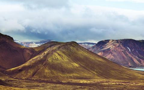 山采用冰岛