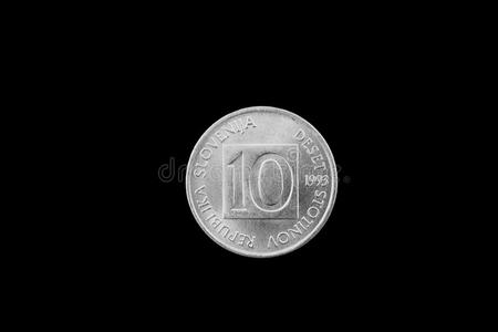 斯洛文尼亚人num.十斯托蒂硬币隔离的向一黑的背景